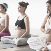 Apúntate al yoga prenatal